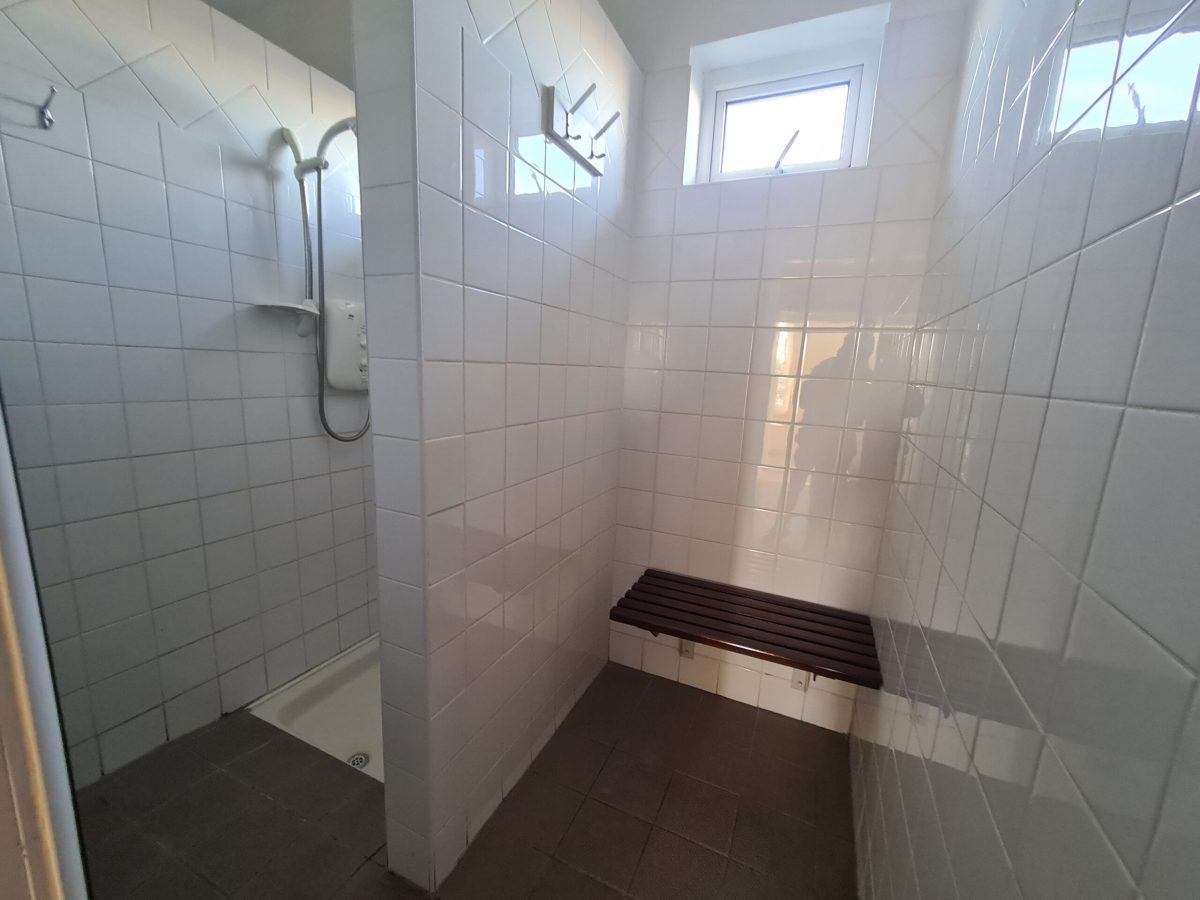 Image of changing rooms at Kilrush Marina Changing Facilities at Kilrush Marina